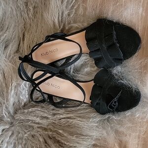 New Klub Nico Black suede Sandals 7